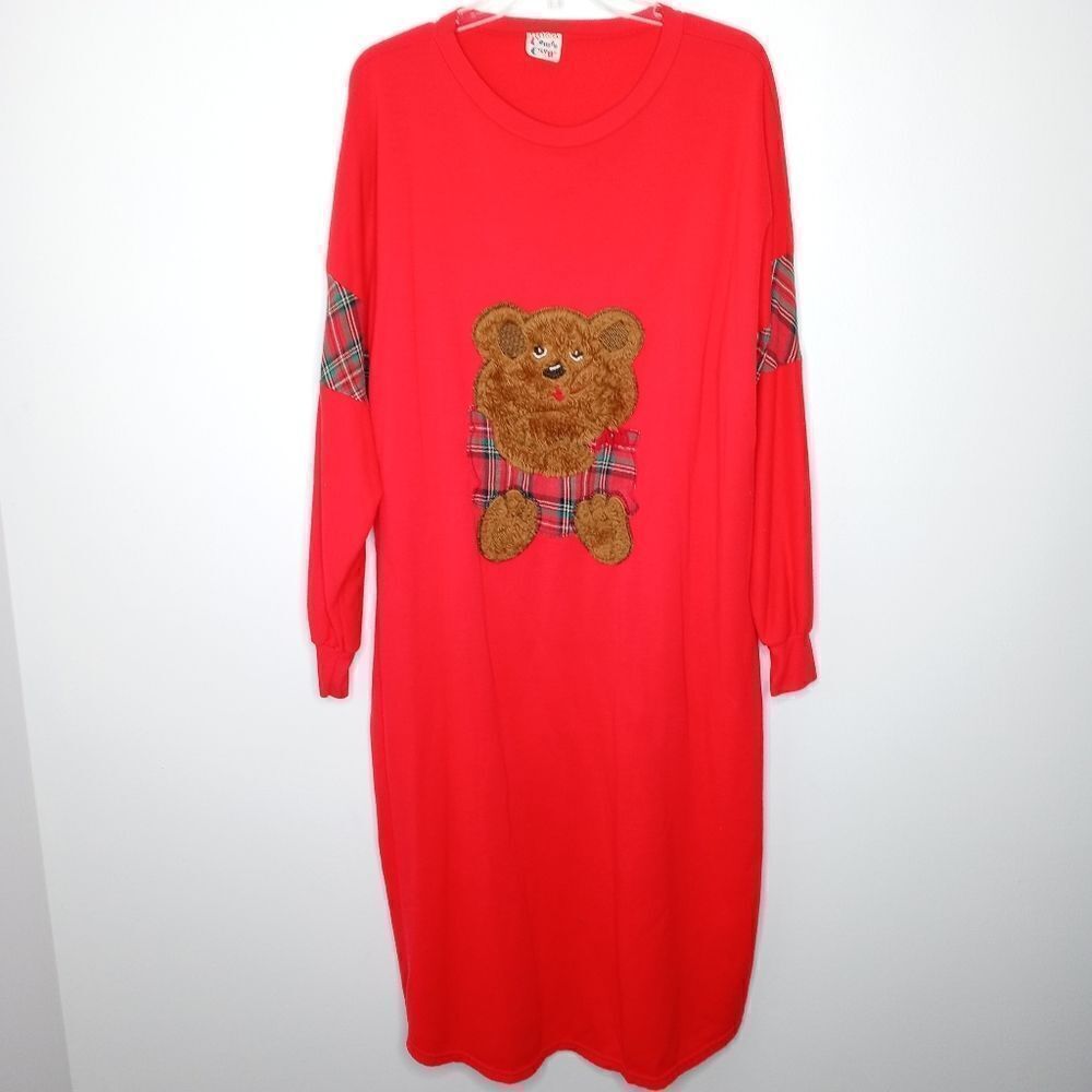 Vintage Comfy Club nightgown